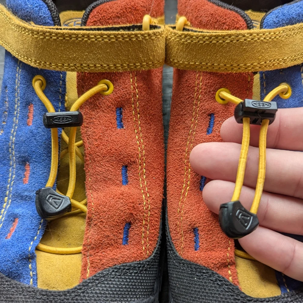 KEEN Jasper Big Kids Size 6 suede sneakers with easy on bungee cinch - Picture 8 of 12